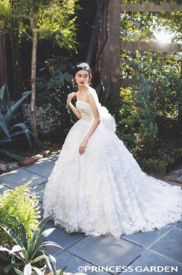 ウェディング　ウエディング　ウェディングドレス　石垣島　レンタル　ブライダル　ブライダルサロン　プリンセスガーデン　モリノブライズ　リゾート　リゾートドレス