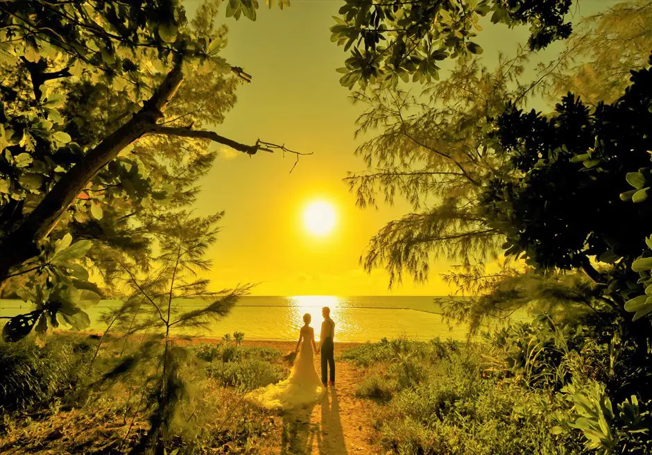 沖縄石垣島フォト・ウェディング/
Ishigaki Island Okinawa Sukuji Beach Sunset Photo Wedding/
底地ビーチ/サンセット・フォトウェディング