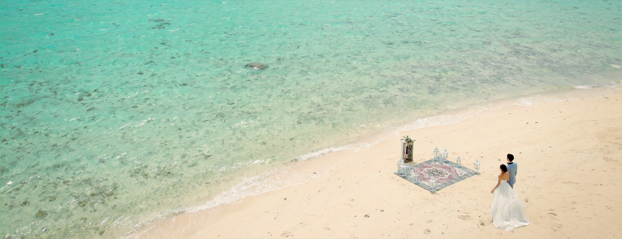 沖縄小浜島近海ビーチ・ウェディング Kohama Phantom Island Okinawa Beach Wedding 幻の島挙式