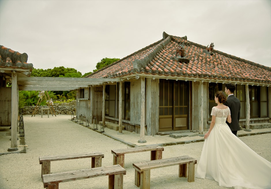 沖縄竹富島/琉球古民家ウェディング/
Ishigaki Island Okinawa Ryukyu Kominka Takamine Wedding/
竹富島タカミネ挙式