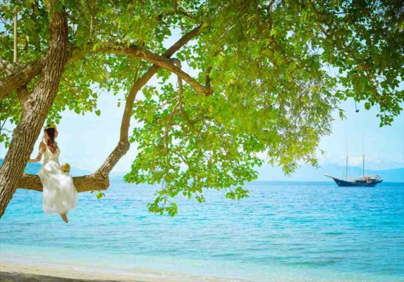 ウェディング　ウエディング　ウェディングドレス　石垣島　レンタル　ブライダル　ブライダルサロン　ドレスハウス　リゾート　リゾートドレス