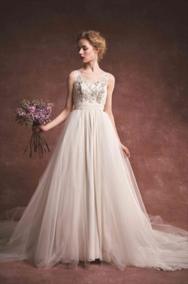 ウエディング　ウェディング　ドレス　石垣島　提携　フォーシス　フォーシスアンドカンパニー　レンタルドレス　レンタル