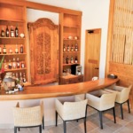 コーラルテラス石垣島　バー