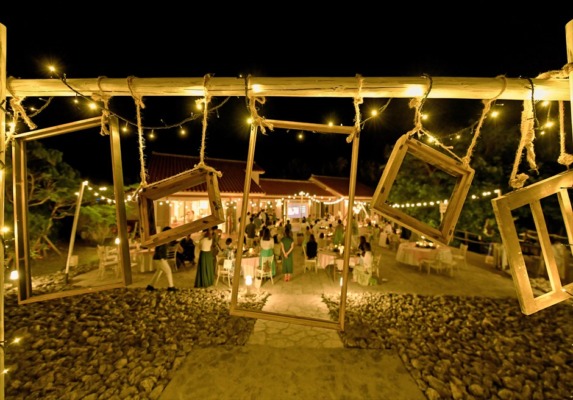 コーラル・テラス石垣島沖縄・披露宴│ウェディングパーティー・オプション│チャペル・フォトスペース