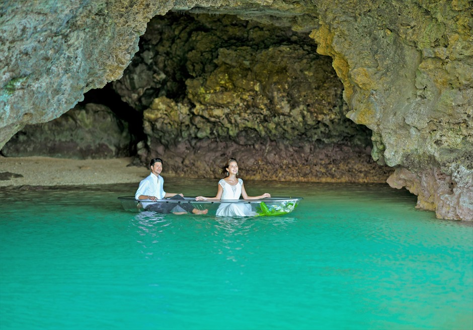 コーラル・テラス石垣島フォトウェディングリゾート直結・青の洞窟フォトツアー