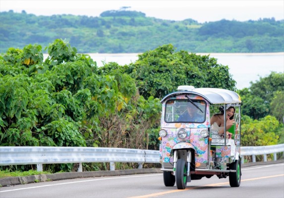トゥク・トゥク│コーラル・テラス石垣島・沖縄フォトオプション