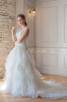 ウェディング　ウエディング　ウェディングドレス　石垣島　レンタル　ブライダル　ブライダルサロン　シンデレラアンドコー　リゾート　リゾートドレス