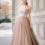 ウェディング　ウエディング　ウェディングドレス　石垣島　レンタル　ブライダル　ブライダルサロン　シンデレラアンドコー　リゾート　リゾートドレス