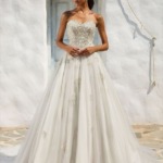 ウェディング　ウエディング　ウェディングドレス　石垣島　レンタル　ブライダル　ブライダルサロン　ルアブライダル　リゾート　リゾートドレス