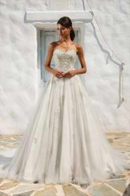 ウェディング　ウエディング　ウェディングドレス　石垣島　レンタル　ブライダル　ブライダルサロン　ルアブライダル　リゾート　リゾートドレス