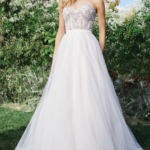 ウェディング　ウエディング　ウェディングドレス　石垣島　レンタル　ブライダル　ブライダルサロン　ルアブライダル　リゾート　リゾートドレス