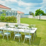 海邦フサキ・ウェディングパーティー＆披露宴　ガーデン会場から本館を望む