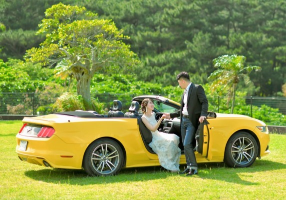 ホテル海邦川平ウェディング・オプション　挙式＆フォト＆パーティー用オープンカー