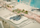 ホテル海邦川平 プールサイド・ウェディング・パーティー＆披露宴 テーブル装飾一例