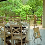 西表島ジャングル・ホテル・パイヌマヤ　ブリッジ・デッキ・ウェディングパーティー＆披露宴会場装飾一例