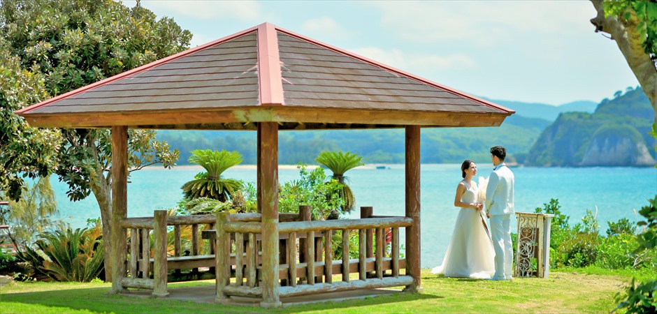 Gazebo Ocean Edge Wedding