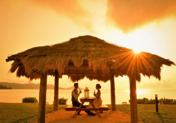 石垣シーサイドホテル　ビーチフロント・ガゼボ　サンセット・パーティー