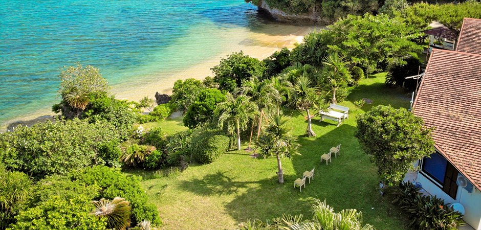 Oceanfront Villa Garden Wedding