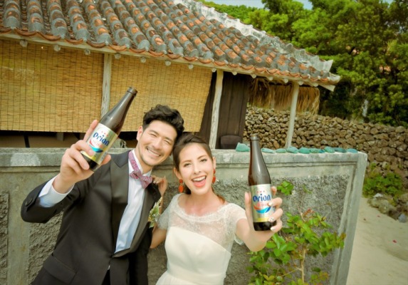 竹富島 南潮庵 琉球古民家　乾杯シーン