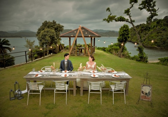 ヴィラうなりざき西表島ガーデン　ウェディング・パーティーシーン