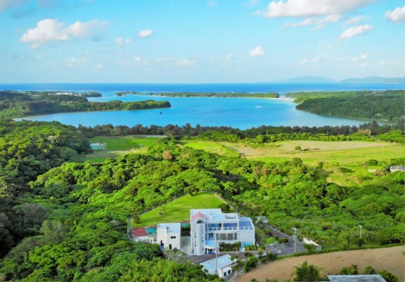 石垣島の貸切ヴィラ 海邦川平