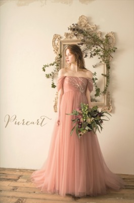 ウェディングドレス　ウエディングドレス 東京　ウェディング　ウエディング　ブライダル　レンタル　レンタルドレス　ドレス　挙式　結婚式　衣装　海外挙式　国内挙式　海外持ち出しOK　海外持ち出し可　ドレスハウス　タキシード　おしゃれ　お洒落　トレンド Dress House Wedding Bridal　イノセントリー　ピュアート