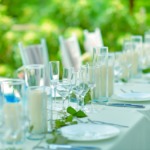 プールサイド・ウェディングパーティー＆披露宴　テーブル装飾一例