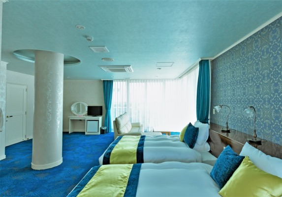 石垣島 ホテル海邦川平 スイートルーム 客室