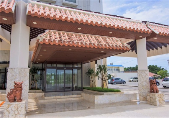 ホテルロイヤルマリンパレス 石垣島 エントランス