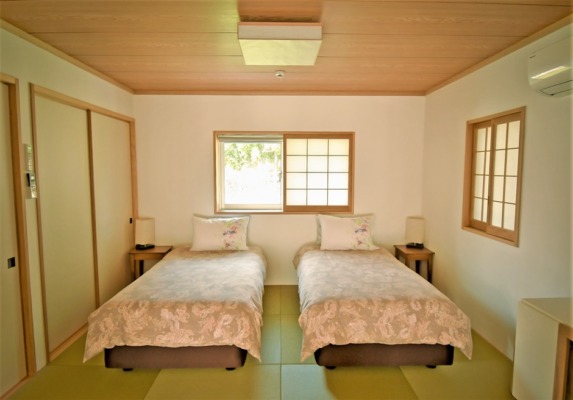 白保ノスタルジーガーデン 石垣島 貸切ヴィラ 寝室 ベッドルーム