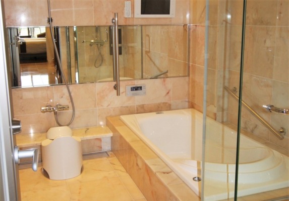 石垣リゾートホテル バスルーム 浴室