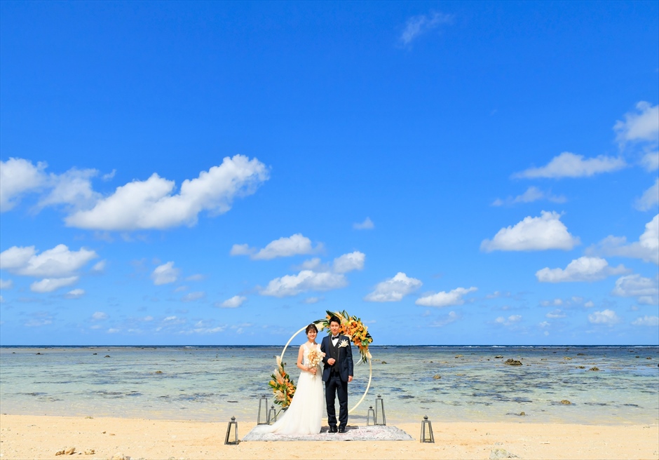 コーラルテラス石垣島　二人挙式 シークレット・ビーチ・ウェディング 挙式後撮影