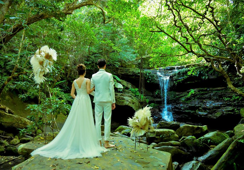 Iriomote Kura Waterfall<br>Ceremony Photo Wedding