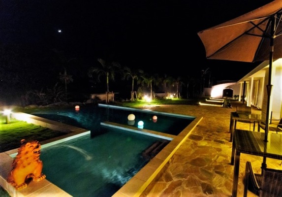 沖縄 石垣島 貸切ヴィラ プライベートプール