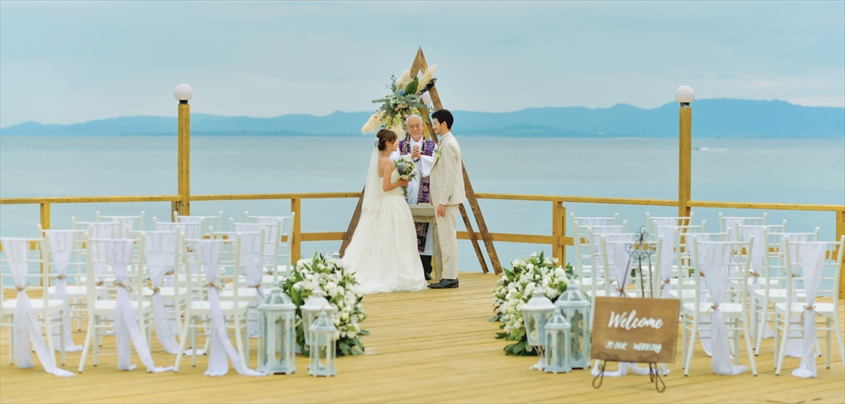 Oceanfront Terrce Wedding