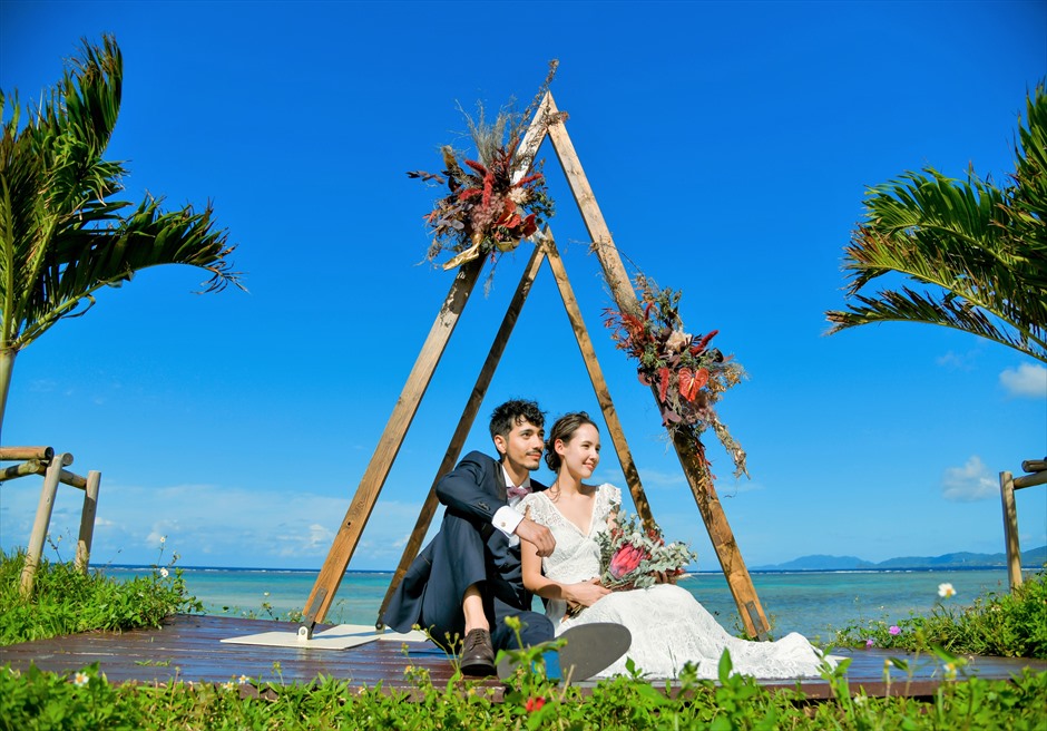 アロアロ・ビーチ川平　結婚式 ビーチフロント・ガーデン・ウェディング 挙式後撮影