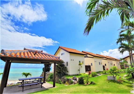 沖縄　石垣島　アロアロビーチ川平　ガーデン　コテージ