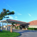 小浜島　はいむるぶし　エントランス　施設