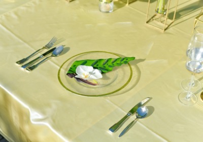 サイレント・クラブ石垣島ガーデン・パーティーテーブル装飾一例