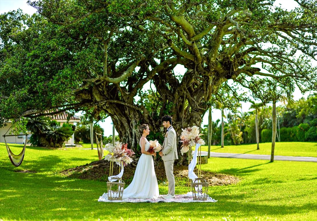 はいむるぶし小浜島 結婚式 ツリー・ガーデン　セレモニーフォトウェディング